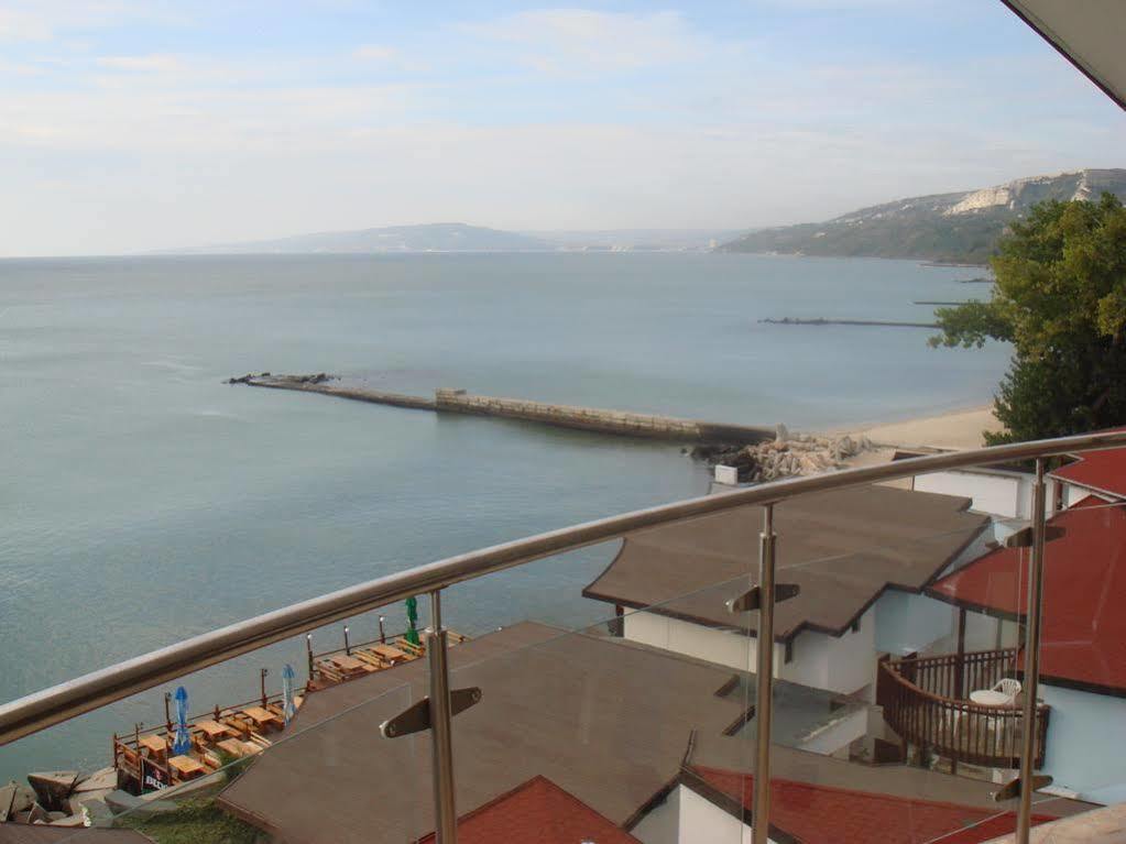 Balchik English House Bagian luar foto